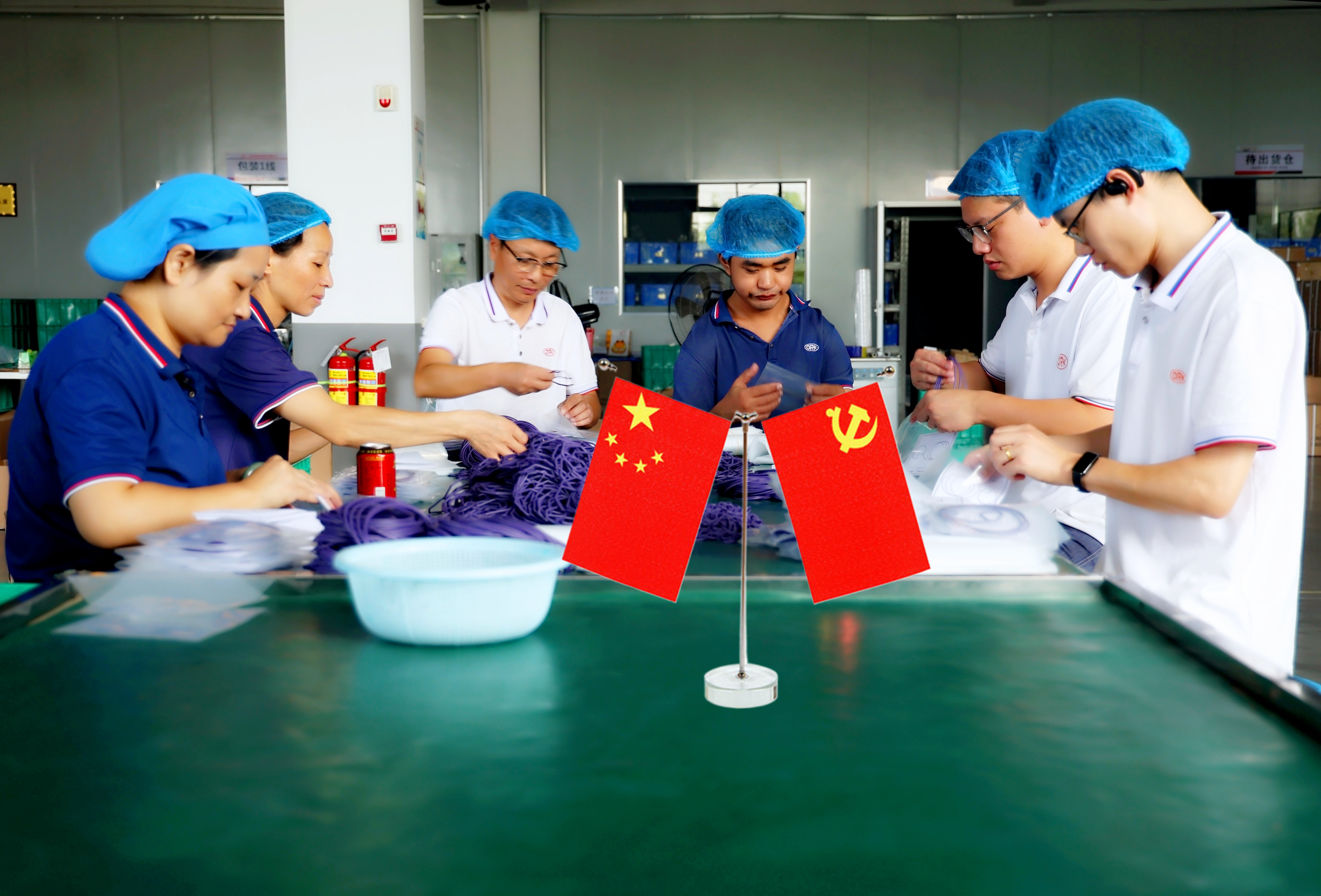 瑞辰密封：节日不打烊，加班度国庆